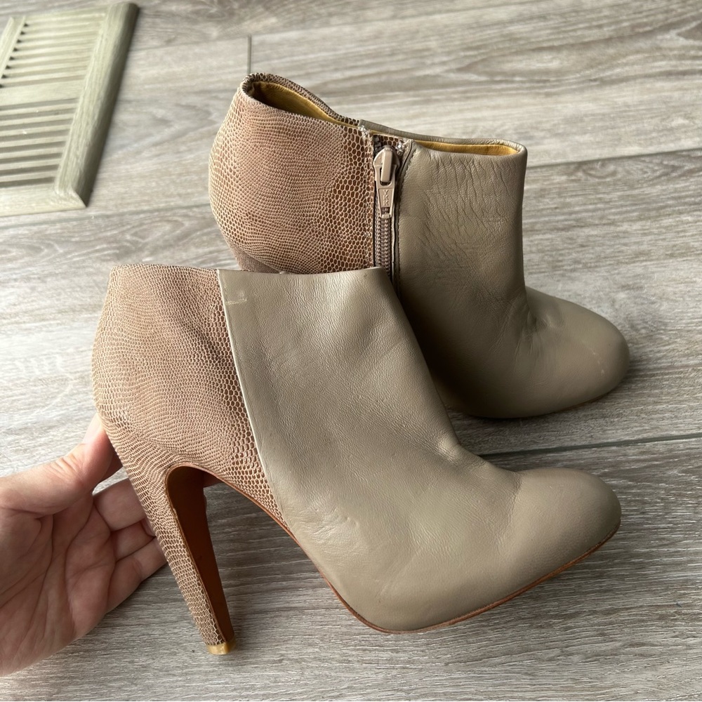 Badgley Mischka SnakeSkin and Smooth Leather Full Leather Heeled Bootie